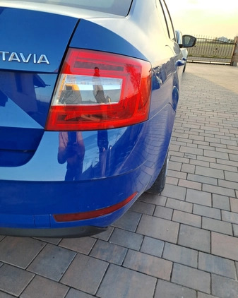 Skoda Octavia cena 42500 przebieg: 192000, rok produkcji 2018 z Ogrodzieniec małe 37